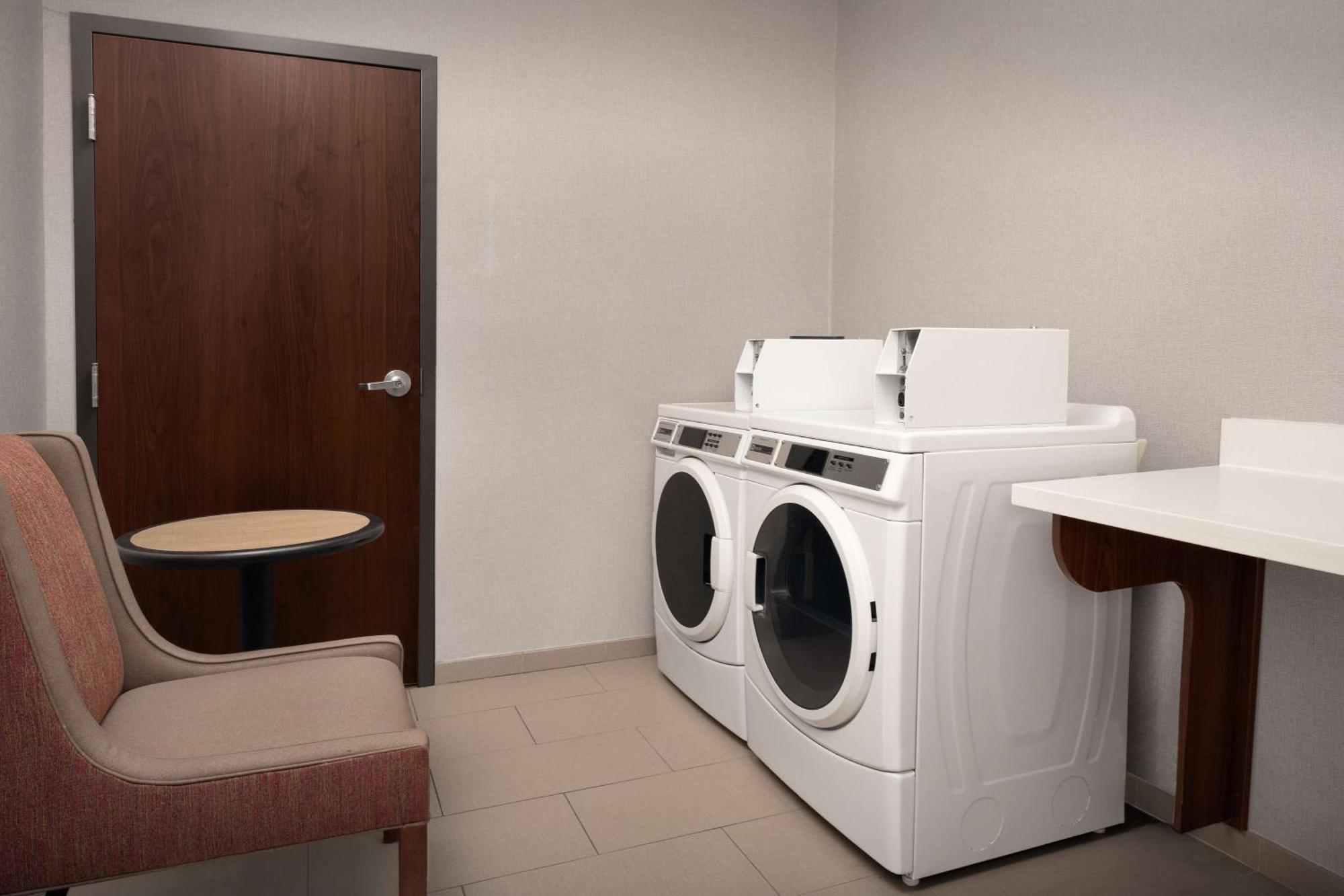 Hampton Inn & Suites Orangeburg, Sc מראה חיצוני תמונה